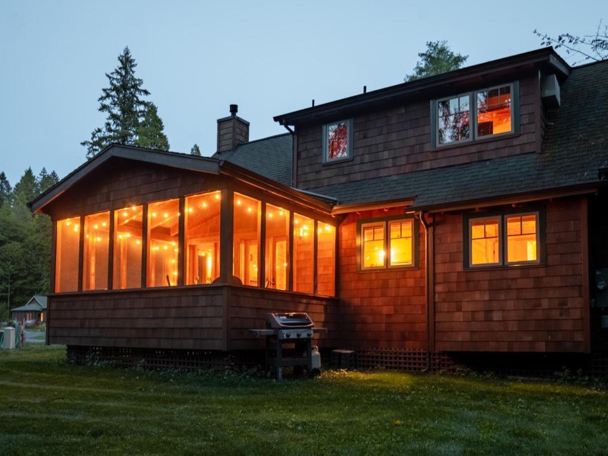 On The River Wooded Bliss Cabin Near Loloma McKenzie Bridge Exterior photo
