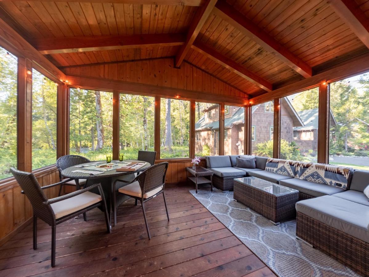 On The River Wooded Bliss Cabin Near Loloma McKenzie Bridge Exterior photo