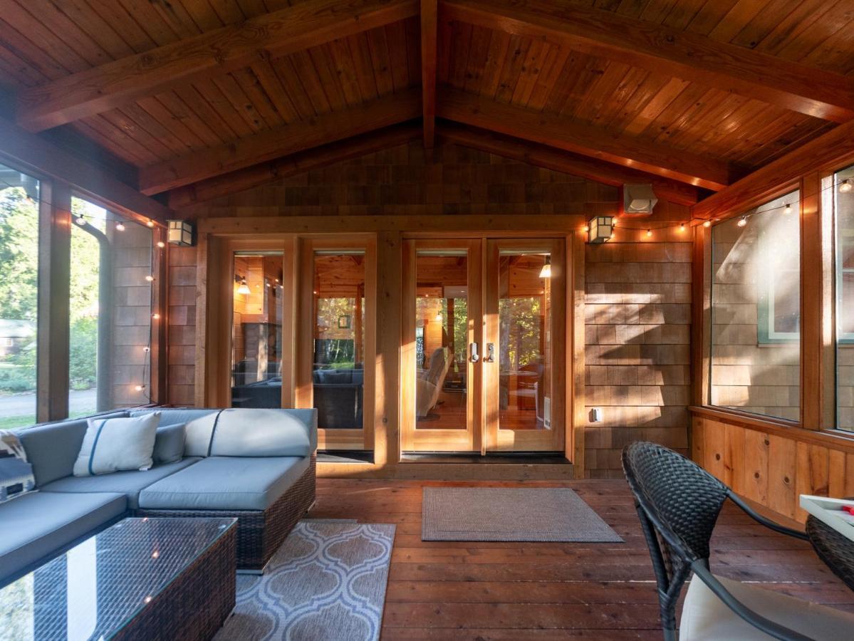 On The River Wooded Bliss Cabin Near Loloma McKenzie Bridge Exterior photo