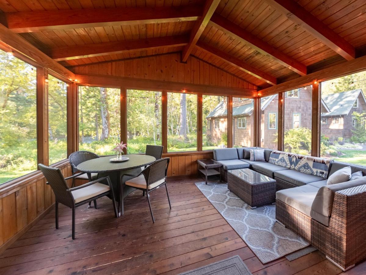 On The River Wooded Bliss Cabin Near Loloma McKenzie Bridge Exterior photo